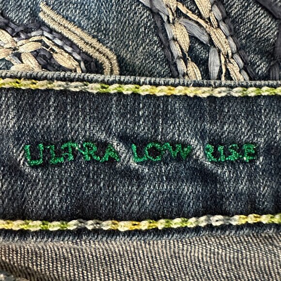 Wrangler Rock 47 Womens Ultra Low Rise Blue Jeans Tag Size 28x30 Fits W32xL28.5 - Picture 5 of 11